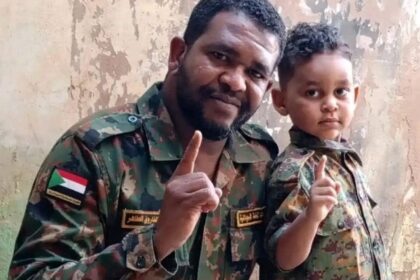 القائد عمر الفاروق يخرج من الاعتقال بعد 5 أشهر.