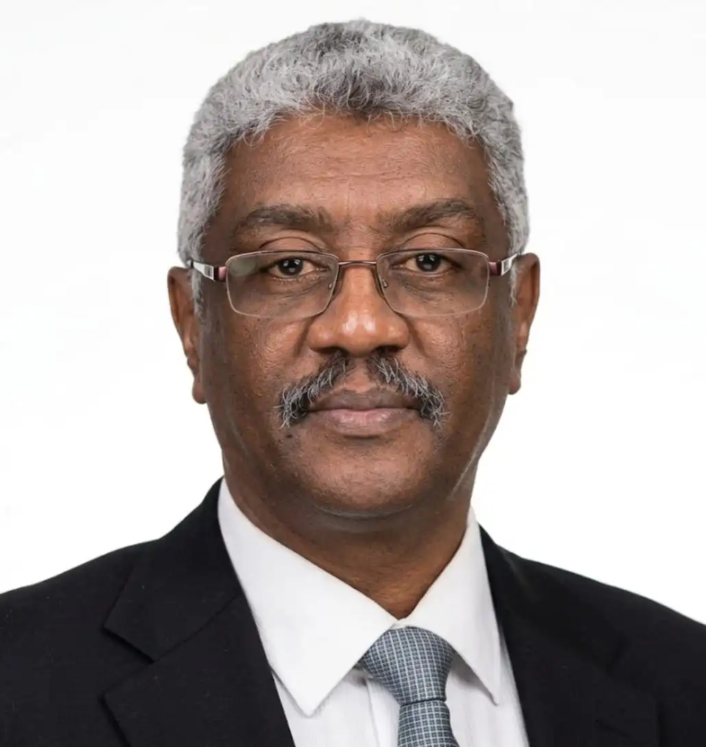 التطبيقات الإلكترونية في السودان: بين الاعتماد الكبير والتحديات الخفية في الخدمة