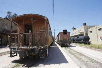 دراسات لربط السكك الحديدية بين لبنان وسوريا مع التركيز على نقل البضائع في البداية