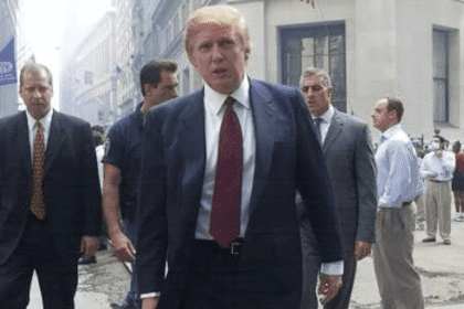 ترامب يبرر تصريحاته بشأن مبناه بعد هجمات سبتمبر ويحمل الإعلام مسؤولية الشكوك