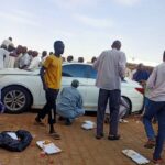 مشهد كنترول الشهادة الثانوية يثير موجة غضب بين المعلمين السودانيين.