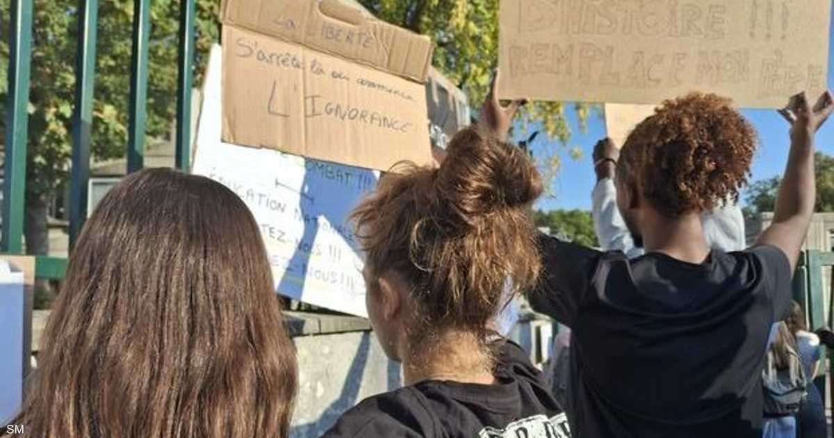 احتجاجات طلابية تثير حربا بين فرنسا والآباء والأبناء