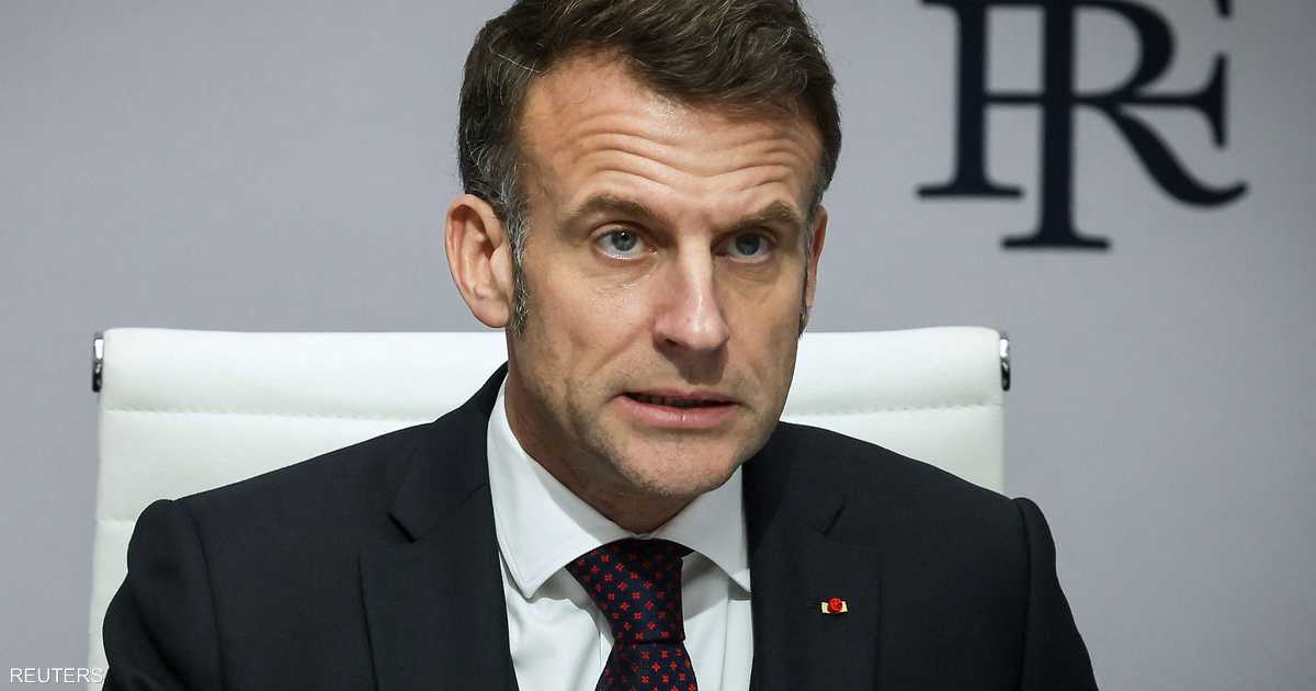 الرئيس الفرنسي يستقبل رسمياً لدى وصوله لدولة الإمارات ونددت فرنسا بالهجوم على محطة براكة بمسيرات