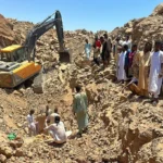 انهيار مناجم ذهب بالسودان يودي بحياة العشرات ويبقي آخرين مفقودين