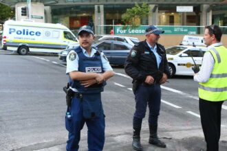 حادث وسط تجمع مشجعي نيوكاسل يصيب 9 أشخاص ويرجح فقدان السيطرة على السيارة