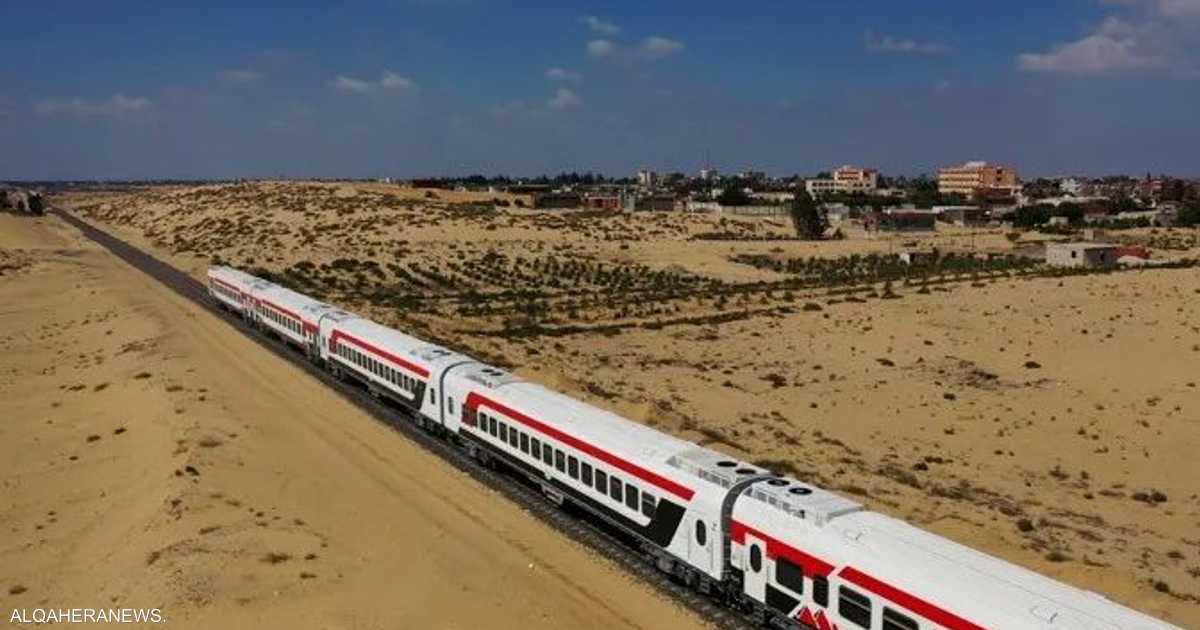 تقدم مشروعات سكك حديد سيناء خدمات نقل ملايين الركاب والبضائع سنوياً خلال المرحلة المقبلة.