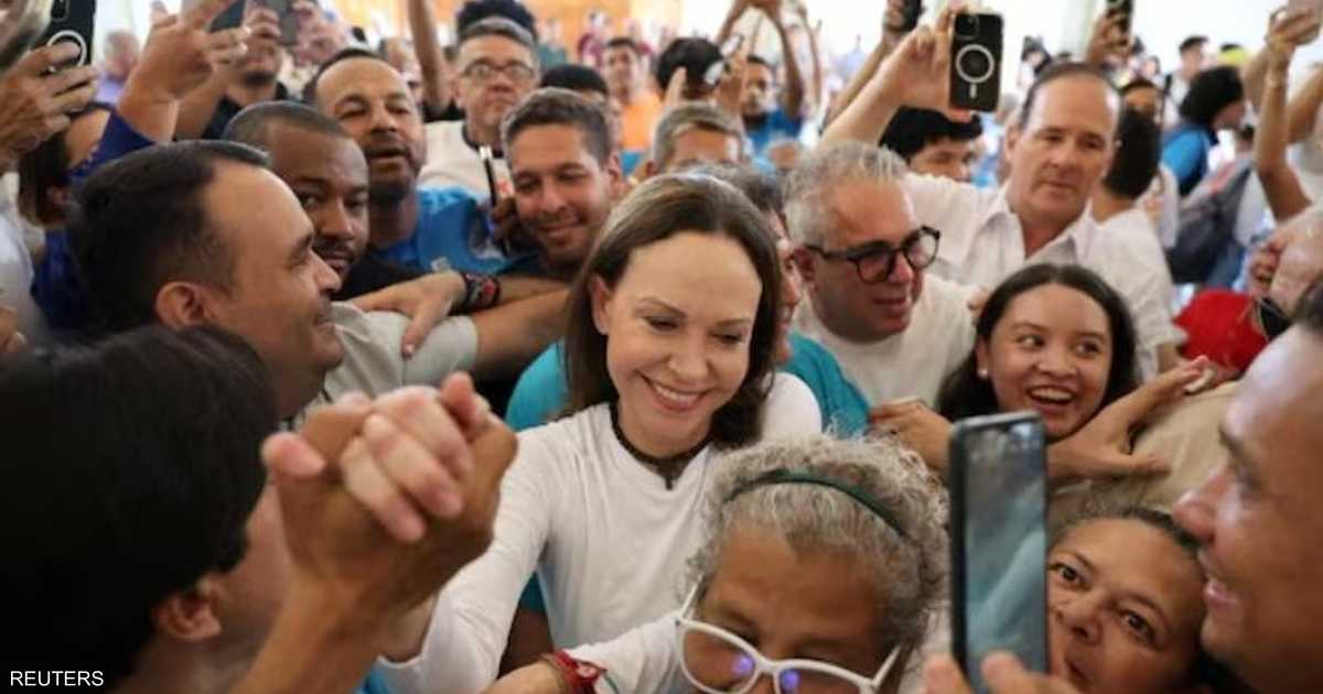 ماتشادو تعود إلى فنزويلا دون تقديم تفاصيل حول عودتها.