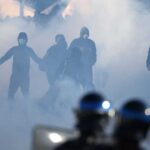 الشرطة تضاعف توقيفاتها لوقف الاحتجاجات بمدارس فرنسا