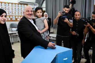 نتنياهو وعباس يتبادلا اتهامات بشأن الانتخابات الإسرائيلية والقضية العربية