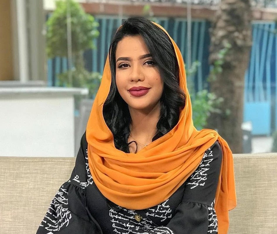 معاناة الإعلامية آلاء لوشي مع المرض بعد عملية جراحية.