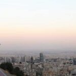 الوفد القطري يصل طهران لبحث العلاقات والتطورات الإقليمية