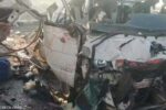 حادث مروري يودي بحياة 9 عمال وإصابة 25 آخرين على الطريق الأوسطي