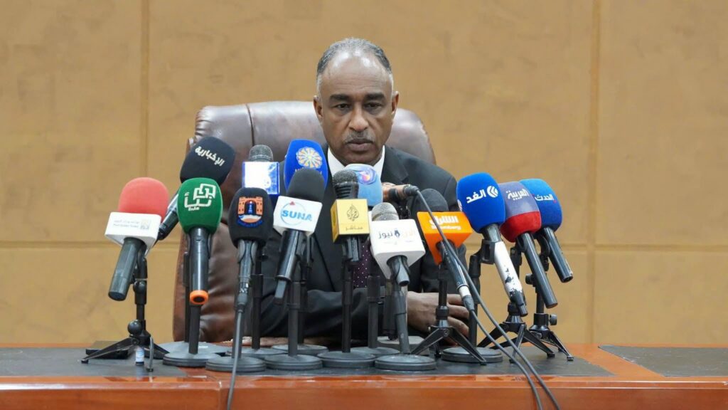السودان يتهم إثيوبيا بدعم هجمات طائرات مسيّرة ويعلن استعداده للرد.