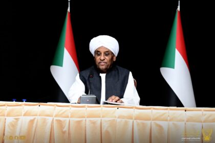 مجلس الوزراء يطالب بوقف الجبايات غير القانونية وتخفيف أعباء المعيشة