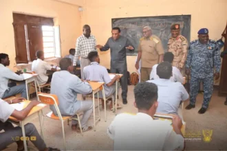 الهيئة النقابية لعمال التعليم العام توقف امتحانات الشهادة المتوسطة في ولاية الخرطوم حتى الاستجابة للمطالب المالية.