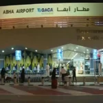 وفاة مقيم سوداني وإصابة ثمانية آخرين في اعتداء الحوثيين على مطار الملك خالد الدولي.