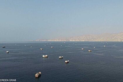 تضارب شروط إيران والولايات المتحدة وغموض قدرات البرنامج النووي يبقي الأزمة متصلة.