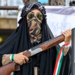 تدربت كتيبة نسائية إيرانية كـقوات استجابة سريعة ضمن حملة جان فدا.