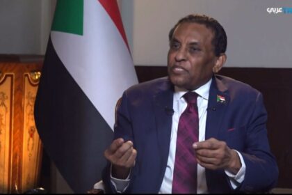 رئيس الوزراء السوداني يدعو الإقليم والدولي لدعم مبادرته للسلام
