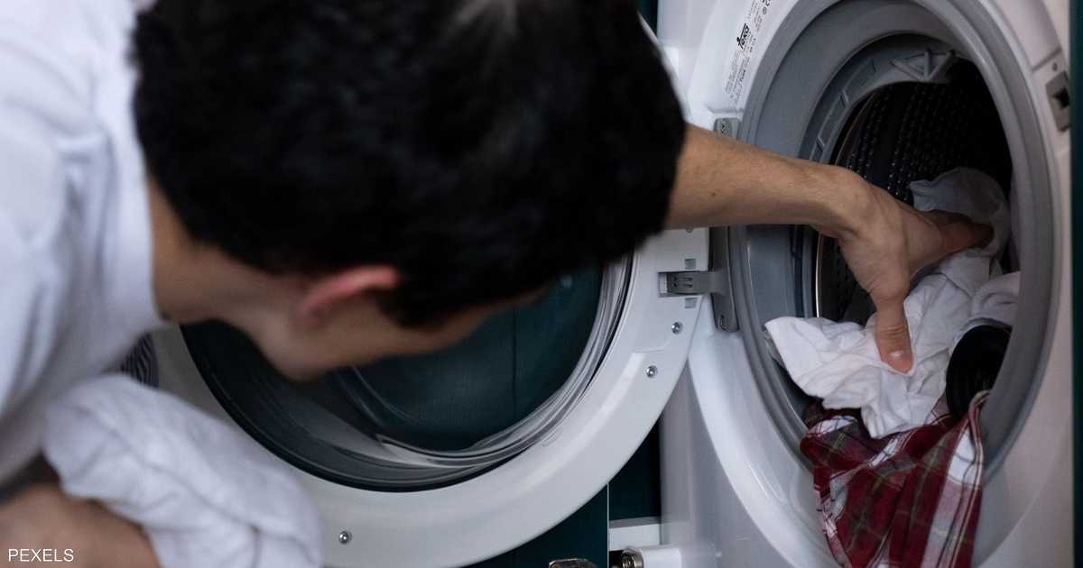 غسل الملابس: جدل واسع حول عدد المرات المطلوبة والحفاظ على عمرها الافتراضي