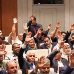 جلسة برلمانية تجمد عمل رئاسة المجلس وتفتح الباب لتغيير القيادة الجديدة.