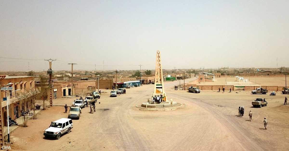 القوات تصل إلى كيدال بعد انسحاب جبهة تحرير أزواد.