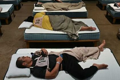 مسابقة نوم تستهدف الفائزات بجائزة مالية بتحدي الاسترخاء والعمق خلال 90 دقيقة