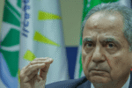 اعتكاف وزير الطاقة مطالبته بتأمين التمويل وتسديد المستحقات وتنفيذ اتفاقيات الغاز لإنقاذ ملف الكهرباء الحسبي في لبنان.