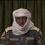مقدم الدعم السريع محمد أزرق فنجري ينشق وينضم للجيش السوداني رفقة 300 عنصر و30 عربة.