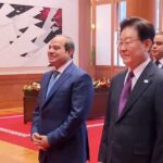 الرئيس الكوري يقدم دراجة للسيسي لدعم اهتمامه بالدراجات وصحة المواطنين