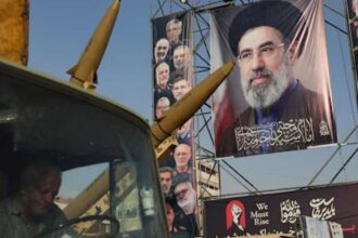 ترامب يؤكد استئناف هجمات على إيران حتى انتخابات التجديد النصفي الأميركي.