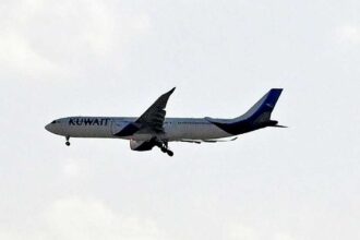 الخطوط الكويتية توقف رحلاتها إلى الرياض بعد إغلاق المطار للأسباب الأمنية