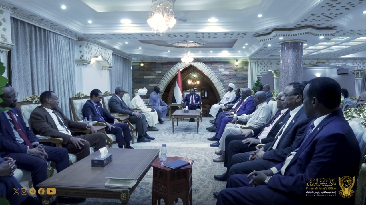 رئيس الوزراء يوجه حكومة الأمل بخطة عاجلة للإصلاح الاقتصادي وتخفيف الأعباء المعيشية