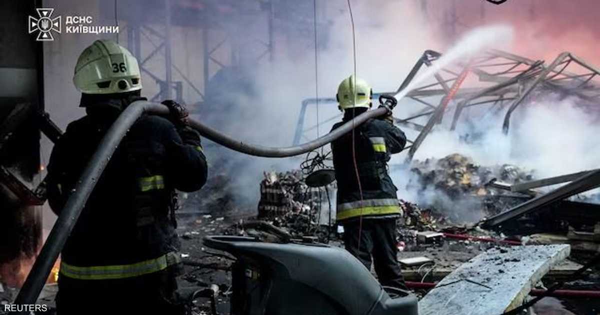 زيلينسكي: الروس يستهدفون الطاقة في كييف وخاركيف بعد تصريحات ترامب بوقف إطلاق النار
