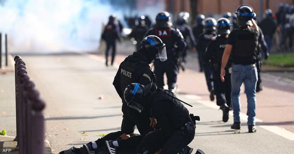 احتجاجات فرنسا تتواصل مع ارتفاع عدد الموقوفين والأصابيات بين الشرطة والطلاب