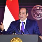 الرئيس المصري يوضح سبب تسليح بلاده ويؤكد على أهمية دولة فلسطينية لتحقيق الاستقرار الإقليمي